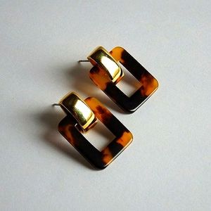 Vtg. Napier Animal Print Dangle Earrings 1.5"